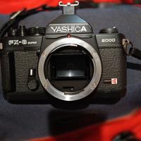 macchina fotografica YASHICA FX-3 super 2000
