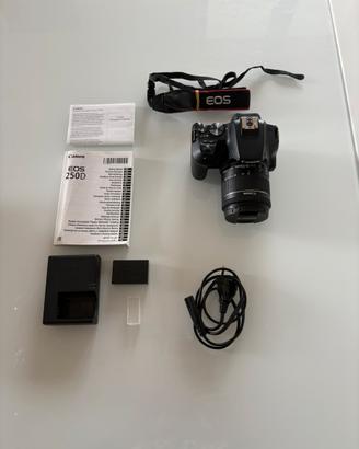 CANON EOS 250D