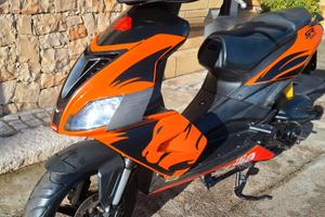 scooter 50 Aprilia SR Factory