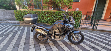 Transalp 700