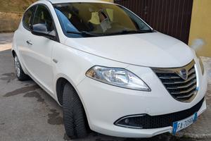 Lancia Ypsilon 1.3 95 diesel