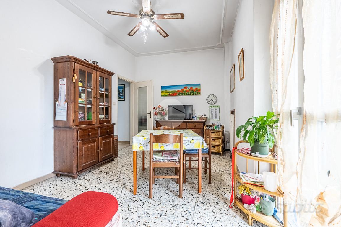 2 LOCALI A GRUGLIASCO - Vista 5