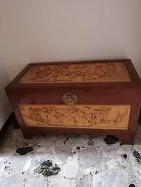 Cassapanca indonesiana