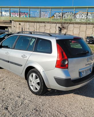 Renault Megane Mégane 1.5 dCi/85CV Grandtour Confo