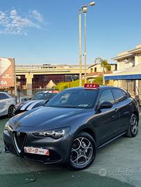 Alfa Romeo Stelvio 2.2 Turbodiesel 210 CV AT8 Q4 V