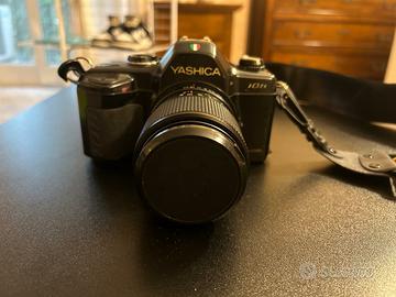 Macchina fotografica  YASHICA