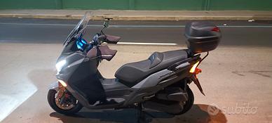 scooter  sym joymax z+ 300cc