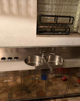 Banco frigo inox adatto per bar/ristorante, 4 m lu