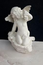 Statuetta Angelo con Grappolo d'Uva, 25 cm