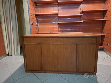 Arredo completo per negozio