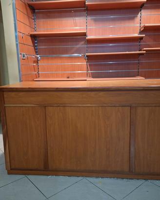 Arredo completo per negozio