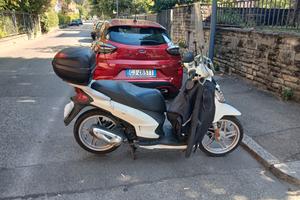  moto Malaguti centro, anno 2010