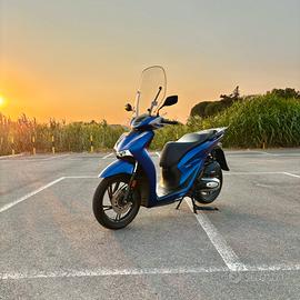 HONDA SH 150 SPORT 2025 GARANZIA UFFICIALE 5 ANNI