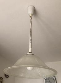Lampada a sospensione bianca 