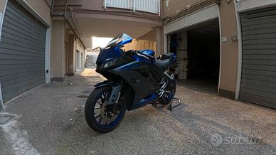 Yamaha yzf r125
