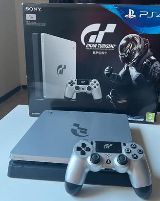 PlayStation 4 slim 1 TB edizione limitata