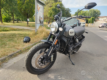 Ducati Scrambler 800 Street Classic