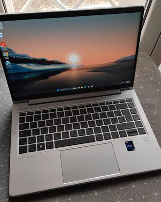 Hp Elitebook 640 g9 core I5 12gen.