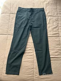 Pantalone nero bershka