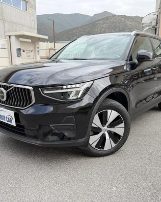 VOLVO XC40 T4 Recharge Plug-in Hybrid NESSUN OBB