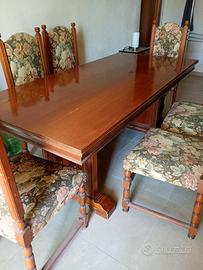 Tavolo in legno