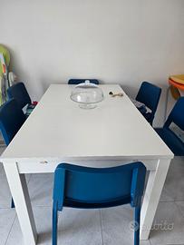 tavolo e sedie