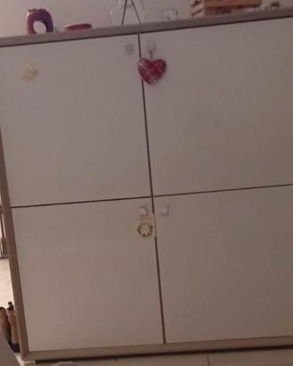 Credenza