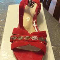 sandalo rosso
