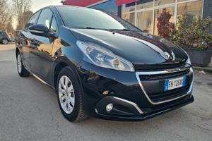 Peugeot 208 BlueHDi 75 5 porte Allure