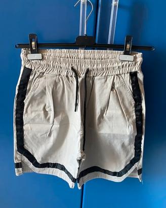 Pantaloncini elasticizzati beige