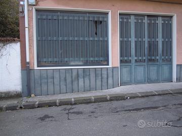 Laboratorio categoria C-3 di 79 mq a Belpasso