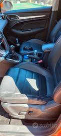  AUTO MG ZS 1500 LUXORY