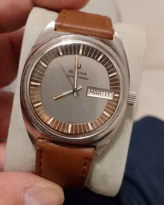 Bulova accutron vintage 