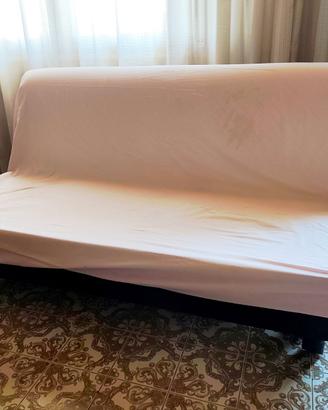 Divano letto matrimoniale con struttura in metallo