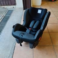 Seggiolino auto Peg Perego e base Isofix