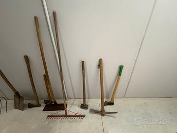 Attrezzi per giardino