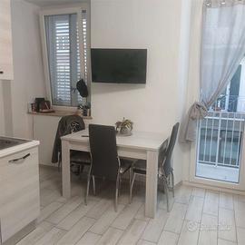 Rif. 208FD Appartamento in centro e vicino al mar