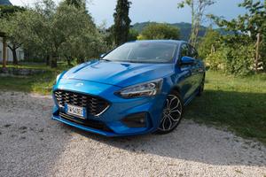 Ford Focus ST-Line 1.5 TDI 120cv cambio automatico
