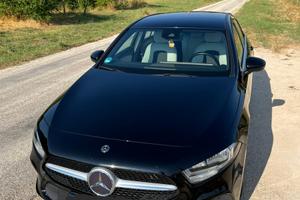 Mercedes classe A 160, pelle bianca, doppie gomme