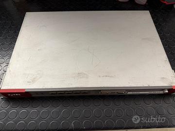 Firewall di rete Zyxel Zywall 1050