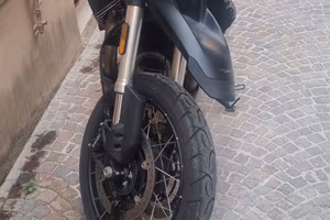 Moto Guzzi V85TT  