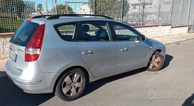 HYUNDAI i30 s.w. 2010