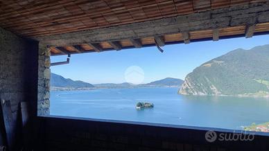 CASA INDIPENDENTE A MONTE ISOLA