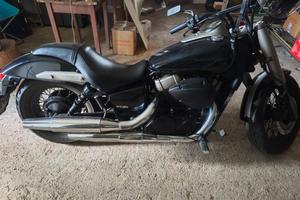 Honda Shadow 750 