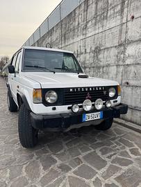 Pajero 2.5 Diesel 4x4 1989 - Autocarro