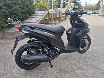 SCOOTER KYMCO MICARE 125cc**50 KM/LT