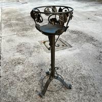 Fioriera ferro battuto