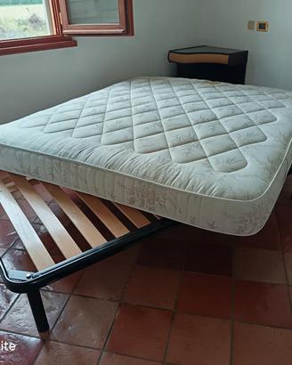 letto matrimoniale