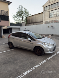 Ford Fiesta 5 porte Titanium