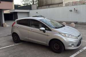 Ford Fiesta 5 porte Titanium